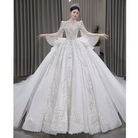 Nouvelle Collection 2025 – Robe de Mariée Haute Couture Moderne Style Cour Française Blanche avec Grande Traîne et Dentelle – Modèle de Luxe