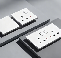 Fábrica Europa Comercio exterior 86 Panel de enchufe de interruptor de pared mate ultrafino 13A Enchufe de red USB estándar británico alemán