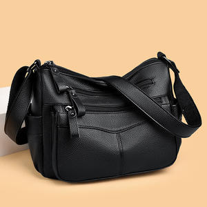 女式斜挎包 2025 新款软质 PU 皮革两肩带时尚百搭斜挎包批发 - Product Image 2