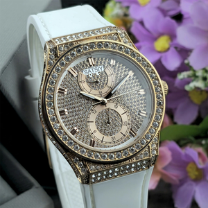 <span class=keywords><strong>Reloj</strong></span> de Pulsera Elegante para Mujer <span class=keywords><strong>Guess</strong></span> GW0439L1 de Alta Calidad, Movimiento de Cuarzo, Caja de Acero Inoxidable, Diseño Simple de 39 mm con Detalles de Diamantes, Correa de Silicona - Product Image 2