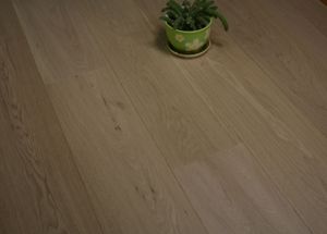 Hiện đại 189mm rộng ván 1-Dải sồi vô hình sơn mài 3-ply Thiết kế sàn gỗ với thiết kế chải - Product Image 3