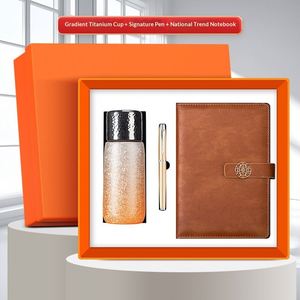 Corporate Event Portable Business Gift PU Leather Vacuum Insulated 400ml Outdoor Travel Customization Mug Embossed Printing - Product Image 5