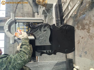 Pierre tombale en granit noir de conception moderne, finition polie, vente en gros en Europe, pierre tombale pour cérémonies - Product Image 6