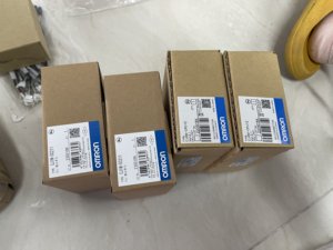 โมดูลเอาต์พุตดิจิตอล Omron ของแท้ใหม่ 100% รุ่น CJ1W-0C211 - Product Image 1
