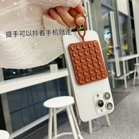 Accessoires universels pour téléphones mobiles, tapis antidérapant en silicone souple avec ventouse, support pour téléphone, poignée collante