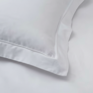 Ensemble de literie blanche pour hôtel 4 étoiles 100% Ensemble de draps en coton filé à anneaux Linge de lit fabriqué en Turquie - Product Image 1