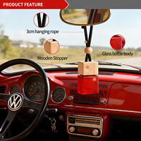 Pengharum Mobil Gantung Mewah Tutup Kayu 8ml Penyegar Udara Mini Parfum Cair Modern Aroma Tahan Lama Label Kustom Mobil untuk Taksi