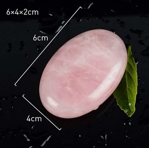Pietra di palma di quarzo rosa ovale, pietra di mediazione lucidata tasca preoccupazione cristallo di guarigione <span class=keywords><strong>per</strong></span> la terapia geometria di bilanciamento <span class=keywords><strong>Chakra</strong></span> - Product Image 3