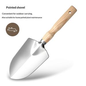 Ensemble de cinq pelles de jardin en acier inoxydable pour le nettoyage et le désherbage des plantes en pot, avec manche en bois massif - Product Image 6