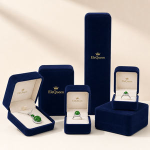 Cajas de Joyería de Terciopelo al por Mayor, Juego de Varios Tamaños, Logotipo Dorado Personalizado para Guardar Anillos, Aretes, Collares y Pulseras - Product Image 1