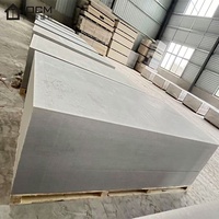 Panneau de plafond en fibrociment 6 mm, revêtement de corniche, panneau non inflammable, panneau de recouvrement, revêtement de plafond extérieur, panneau de construction