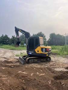 Mini-excavatrice Volvo EC80 d'occasion, d'origine suédoise, certifiée CE |   Moteur Cummins 8 tonnes |   Faible nombre d'heures de fonctionnement |   Godet d'excavatrice en excellent état - Product Image 2