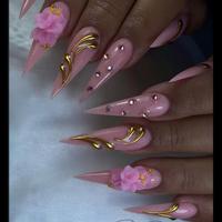 Faux ongles longs stiletto en acrylique à couverture complète, rose-rouge ombré, fleur 3D, éclaboussures d'encre rouge, perles métalliques dorées, faits à la main, à presser