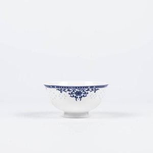 Vente en gros de vaisselle de luxe en porcelaine osseuse service d'assiette de présentation bleu et blanc design populaire vaisselle en porcelaine italienne - Product Image 6