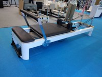 Lit de Pilates en aluminium, machine d'entraînement multifonctionnelle avec accessoires complets, non pliable, pour yoga et fitness
