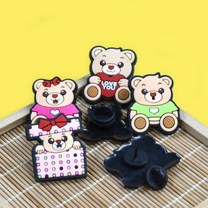 เข็มกลัดสัญลักษณ์งานฝีมือทำจากโลหะทำจากพีวีซีลายการ์ตูนน่ารักพร้อมกลิตเตอร์สำหรับเครื่องประดับปกเสื้อ - Product Image 2