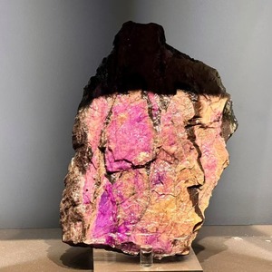 Produtos Espirituais Premium: Pedras Brutas Naturais de Sugilita Roxa Escura para Cura, Gemas Brutas Domésticas à Venda - Product Image 5