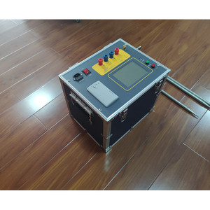 Probador de Resistencia de Puesta a Tierra con Corriente de Salida de 1A-5A y Pantalla de Cristal Súper Grande Totalmente Táctil - Product Image 3