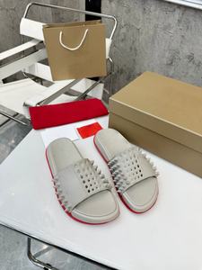 Sandalias Planas Unisex de Cuero Genuino con Suela de Goma, Diseño de Remaches de Lujo, Antiolor, Zapatos para Caminar, Pantuflas de Verano - Product Image 3