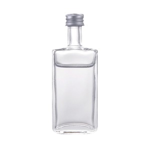 Bouteilles en verre vides personnalisées pour hôtels de luxe, bars, spiritueux (<span class=keywords><strong>cognac</strong></span>, rhum, gin) – Emballage d'alcool haut de gamme pour l'hôtellerie - Product Image 1