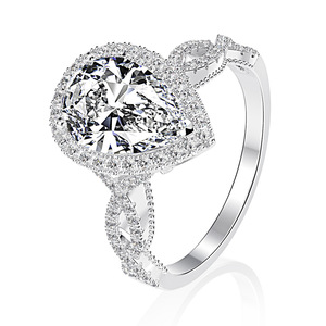 Anillo de Tungsteno con <span class=keywords><strong>Diamante</strong></span> de Simulación de Alta Gama, Base de <span class=keywords><strong>Diamante</strong></span> Raydion de 8*12, <span class=keywords><strong>Diamante</strong></span> Principal de 2 <span class=keywords><strong>Quilates</strong></span> para Mujer - Product Image 3