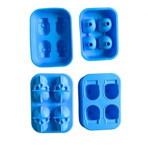 Moule à glaçons en silicone 4 cavités, facile à démouler, flexible pour congélateur, whisky, cocktails et boissons froides - Product Image 4