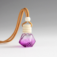 Bouteille de parfum 8ml Désodorisant de voiture Bouteille de diffuseur de parfum suspendu en verre avec bouchon en bois