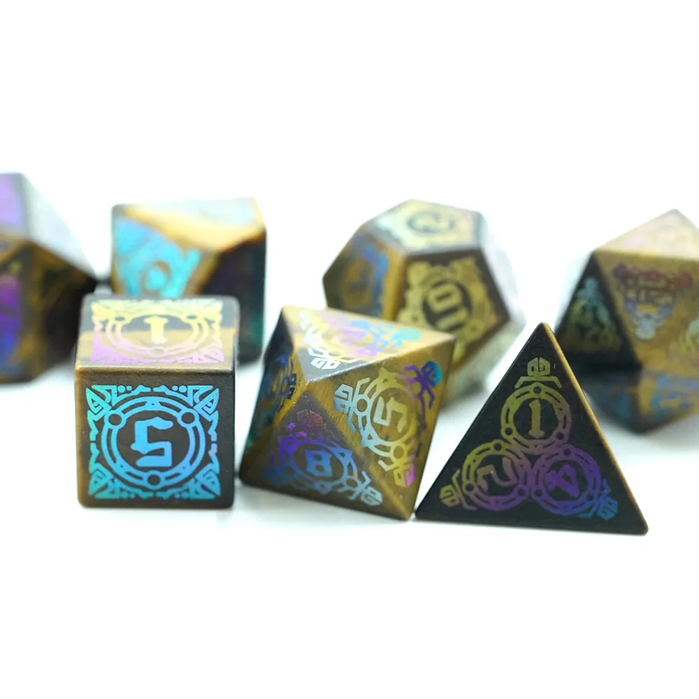 China fabrica jogo de dados de dados de 16 mm RPG poliédrico dados de pedras preciosas personalizados para o jogo