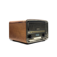 Tourne-disque vinyle classique au design vintage avec radio FM USB/SD