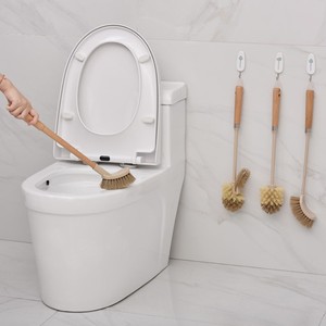 Cepillo de limpieza para inodoro de fibra de coco natural y ecológica con mango largo de haya - Product Image 4