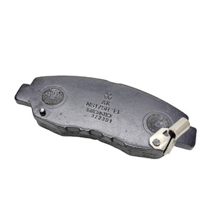 ผ้าเบรก Akebono รุ่น 45022-TR3-A02 สำหรับ Honda Civic ด้านหน้า แบบกึ่งโลหะ ผลิตในประเทศญี่ปุ่น - Product Image 3