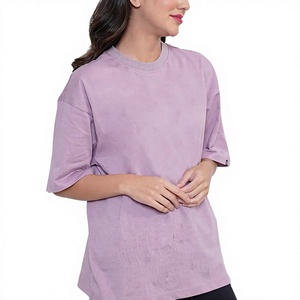 T-shirt pour femme fabriqué sur mesure (OEM), 240 GSM, très haute qualité, 100% coton, logo personnalisé, épaules tombantes, style décontracté, vêtement d'été - Product Image 6