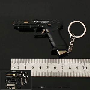 Vendita calda staccabile 1:3 modello giocattolo in metallo TtiG34 portachiavi pistola giocattolo portachiavi simulazione pistola portachiavi all'ingrosso Mini pistole Charm - Product Image 5
