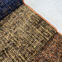 Tissu chenille en gros, tissé épais et luxueux, idéal pour la décoration de villas et les canapés.