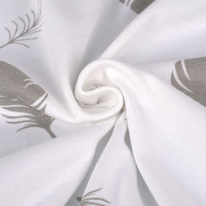 ผ้าปูที่นอนเด็กแบบรัดมุม <span class=keywords><strong>Pattex</strong></span> ลายใบไม้และขนนก พิมพ์ดิจิตอลตามสั่ง ป้องกันไฟฟ้าสถิต ผลิตจากผ้าฝ้าย 100% ขนาด 33x17 นิ้ว ใช้ได้ทุกฤดู - Product Image 4