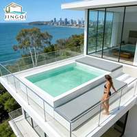 Magnifique piscine hors sol en fibre de verre pour l'extérieur, idéale pour les patios d'été, les invités, les enfants et la maison.