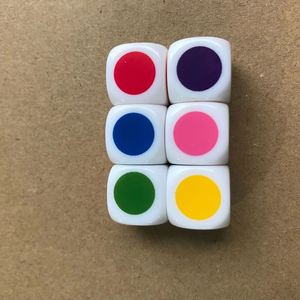 Dado de acrílico al por mayor de 16 mm, de 6 caras, con puntos de color personalizados D6 para juegos de mesa - Product Image 4
