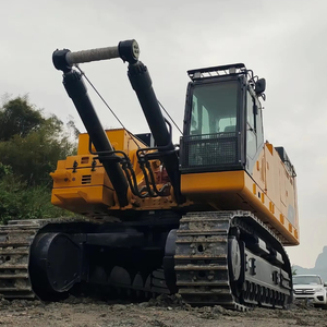 Excavatrice sur chenilles hydraulique de grande taille Liugong 995F de marque chinoise, 9,5 tonnes, pour conditions difficiles - Product Image 1