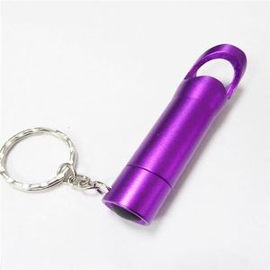 Llavero con Linterna LED Personalizado, Llavero con Mosquetón, Abrebotellas - Product Image 2