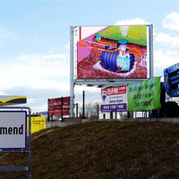 Pantalla LED Fija para Exteriores BESCAN ~P5 con Reproducción de Color Real para Paredes Publicitarias y Fachadas de Edificios