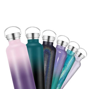 <span class=keywords><strong>Bouteille</strong></span> d'eau à Double paroi noire en acier inoxydable, isolée sous vide, gourde de sport personnalisée avec couvercle flexible, 20oz, vente en gros - Product Image 1