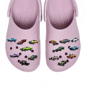 จี้รองเท้าอะคริลิคแบบรักษ์โลก ลายรถสปอร์ตคลาสสิก หลากหลายดีไซน์ สีสันสดใส ใช้ได้กับรองเท้าแบบ Clog - Product Image 4