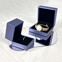 Logo personnalisé luxe boucle d'oreille bague bracelet bijoux paquet cadeau collier ensembles jeans hommes boîte à bijoux emballages pour bijoux