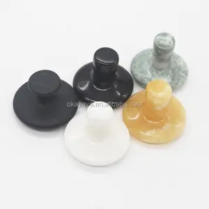 Piedra de masaje en forma de seta, piedra exquisita para masaje Facial, rascador Gua Sha