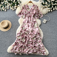 Robe longue d'été en mousseline florale pour femme, col en V, manches volantées, taille cintrée, ourlet superposé à volants, élégante pour les vacances
