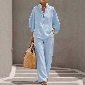 Fabricant OEM de tenues décontractées en coton et lin pour femmes, ensemble chemisier et pantalon deux pièces, coupe ample, couleur unie, vêtements en gros - Product Image 3