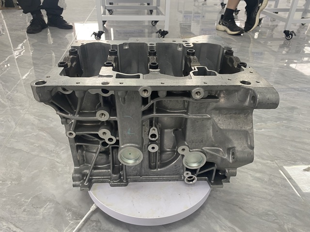 High Quality Low Price  Engine Block EA211 for VW  for 1.2T  OE ME6C1J2K021AA   Aluminum Cylinder Block 1 Year Warranty