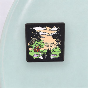 Pin Enamel Custom The Road Goes Ever On, Kutipan Tolkien LOTR, Lencana Logam Bergaya Lukisan Minyak Lanskap, Pin Kerah, Hadiah - Product Image 3