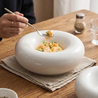 Vaisselle créative, bol en céramique blanche fait main unique, plats à isolation spéciale, bol de service pour la salle à manger