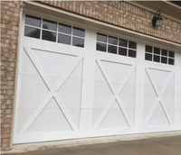 Porte de garage sectionnelle en acier préfabriquée facile à installer avec isolation thermique pour cour, camping, logistique, entrepôt, magasin de rue, délai de livraison court